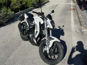 KEEWAY RKF 125 BIANCO