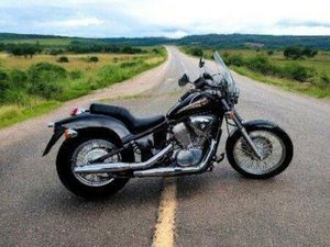 HONDA SHADOW VT600 C