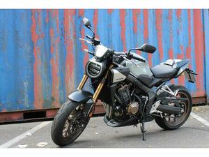 HONDA CB 650R MOD 2025 GRAU QUICKSHIFTER SPORT PAKET