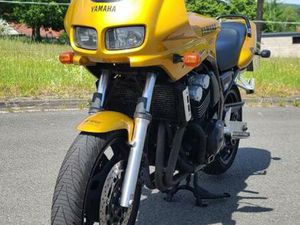 YAMAHA FAZER FZS600 TÜV, BREMSEN, BATERIE NEU
