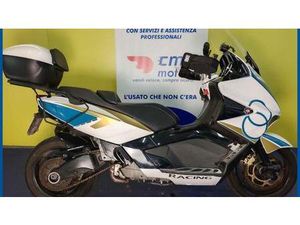 VENDO GILERA GP 800 USATA A VICENZA (CODICE 9800469) - MOTO.IT
