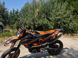 KTM SMCR R 690 A2