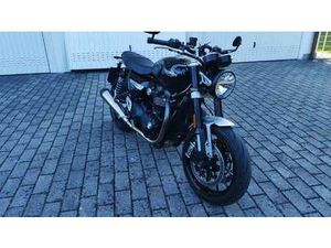 TRIUMPH SPEED TWIN 2024 NERO