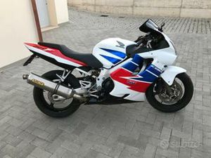 HONDA CBR 600F