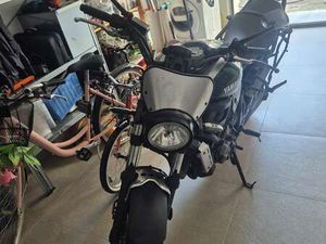 YAMAHA XSR 700 VERDE