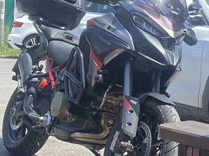 DUCATI MULTISTRADA V4 S GRAND TOUR