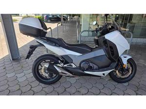 VENDO HONDA INTEGRA 750 DCT (2016 - 17) USATA A SERRAVALLE SESIA (CODICE 9800543) - MOTO.IT
