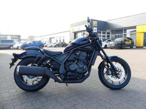 HONDA CMX1100 MIT ABS BETRIEBSFERIEN BIS 18.11