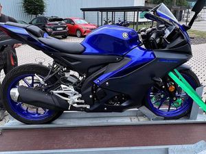 YAMAHA YZF-R125