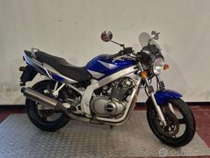 SUZUKI GS 500