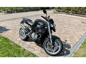 MV AGUSTA BRUTALE 750 S