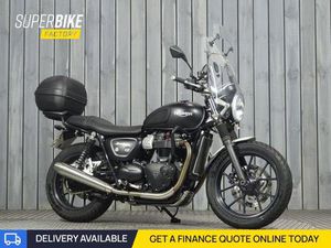 TRIUMPH STREET TWIN 900 900 CC