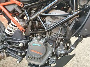 KTM 125 DUKE ABS BIANCO