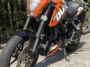KTM 125 DUKE ARANCIONE