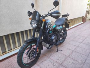 ROYAL ENFIELD HIMALAYAN SCRAM 411