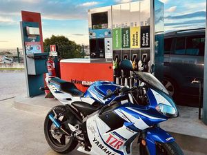 YAMAHA TZR 50 2008 VALENTINO ROSSI EDITION BUARCOS