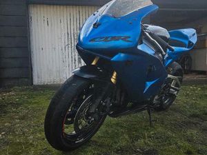 HONDA CBR600RR PC37