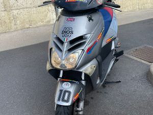 APRILIA LEONARDO 250