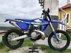 YAMAHA YZF 250 MATRICULADA 2009