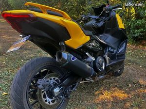 YAMAHA 560 T MAX 2022