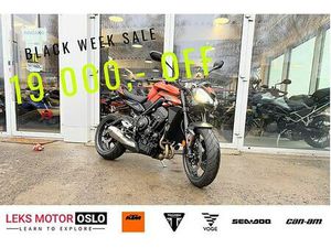 TRIUMPH STREET TRIPLE 765 R