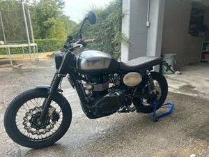 TRIUMPH SCRAMBLER 900 CAFFÈ RACER