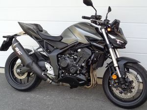 CB 1000 HORNET HIVE EDITION