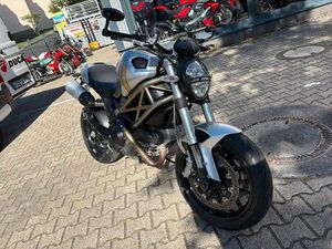 DUCATI MONSTER 1100 / GEDROSSELT 35KW
