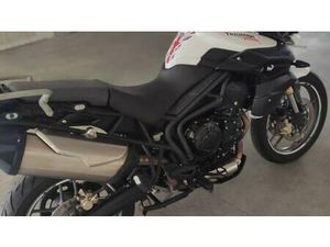 VENDO TRIUMPH TIGER 800 ABS (2010 - 14) USATA A GRUGLIASCO (CODICE 9801841) - MOTO.IT
