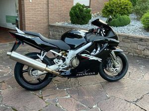 HONDA CBR 600F PC35