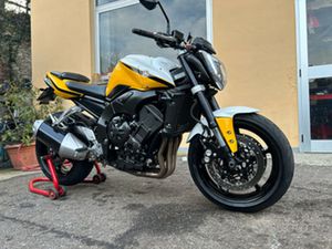 YAMAHA FZ1 2010 33000 KM