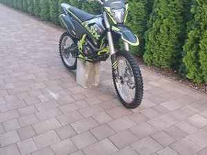 CROSS ASIX LIZARD 250 LASKOWIEC