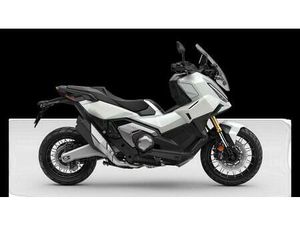 HONDA X-ADV 750 , WEIß, TZ, SOFORT VERFÜGBAR