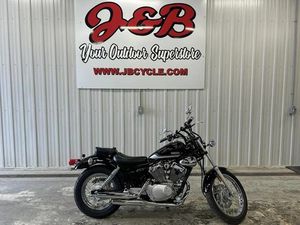 YAMAHA V STAR 250 2022