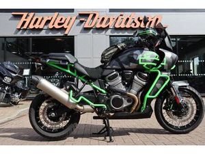 HARLEY-DAVIDSON PAN AMERICA SPECIAL