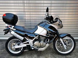 KAWASAKI KLE 500 TIEFER GELEGT, UNFALLFREI, TOP ZUSTAND, TÜV NEU!