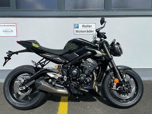 TRIUMPH STREET TRIPLE 765 RS