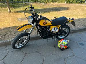 YAMAHA XT500 MILES MOTORS 47PS UND 535 CCM