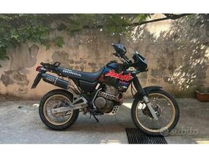 HONDA DOMINATOR NX650