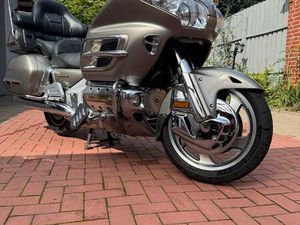 GOLD WING GL1800