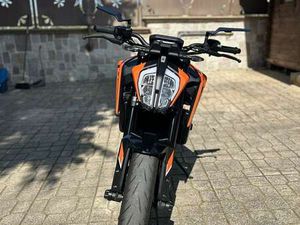 KTM 790 DUKE DUKE 790 2024 GUIDABILE CON A2