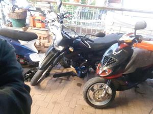 SUZUKI DR125