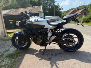 MT07 A2 TRÈS BON ÉTAT