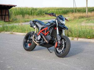 DUCATI HYPERMOTARD 821