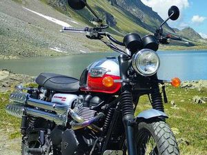 TRIUMPH SCRAMBLER GRIGIO