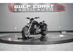 2004 HARLEY-DAVIDSON V-ROD