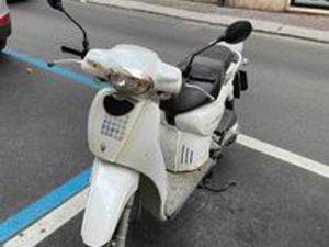 APRILIA SCARABEO 100 - 2011