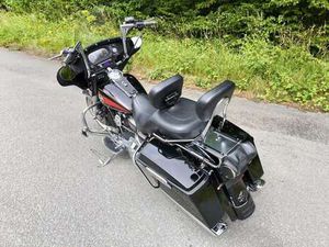 HARLEY-DAVIDSON ELECTRA GLIDE