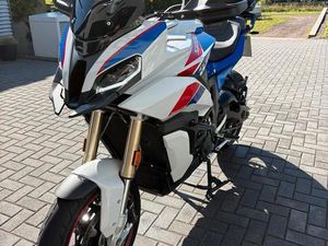 BMW S 1000 XR