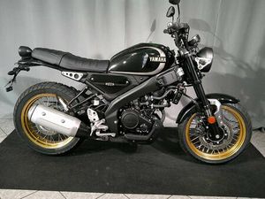 YAMAHA XSR125 LEGACY